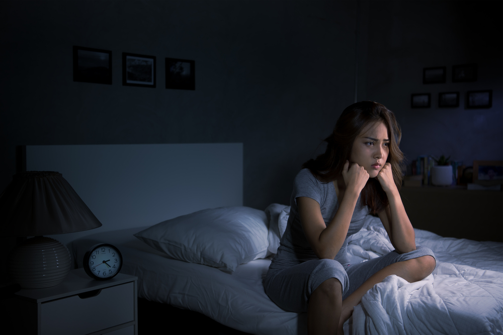 Thức trắng 1 đêm có sao không? Nên làm gì sau đó để hồi phục?